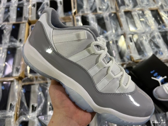 Jordan Cement Grey AV2187-140 Low Air 11 0809